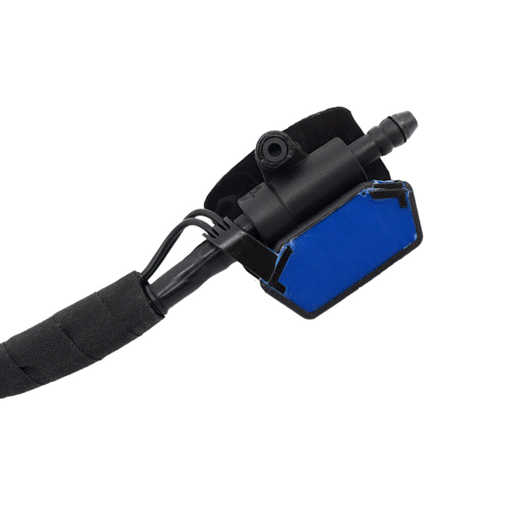 Front Windshield Washer Nozzle for BMW 4 Series F32 F33 F36 F82 61-66-7-367-464