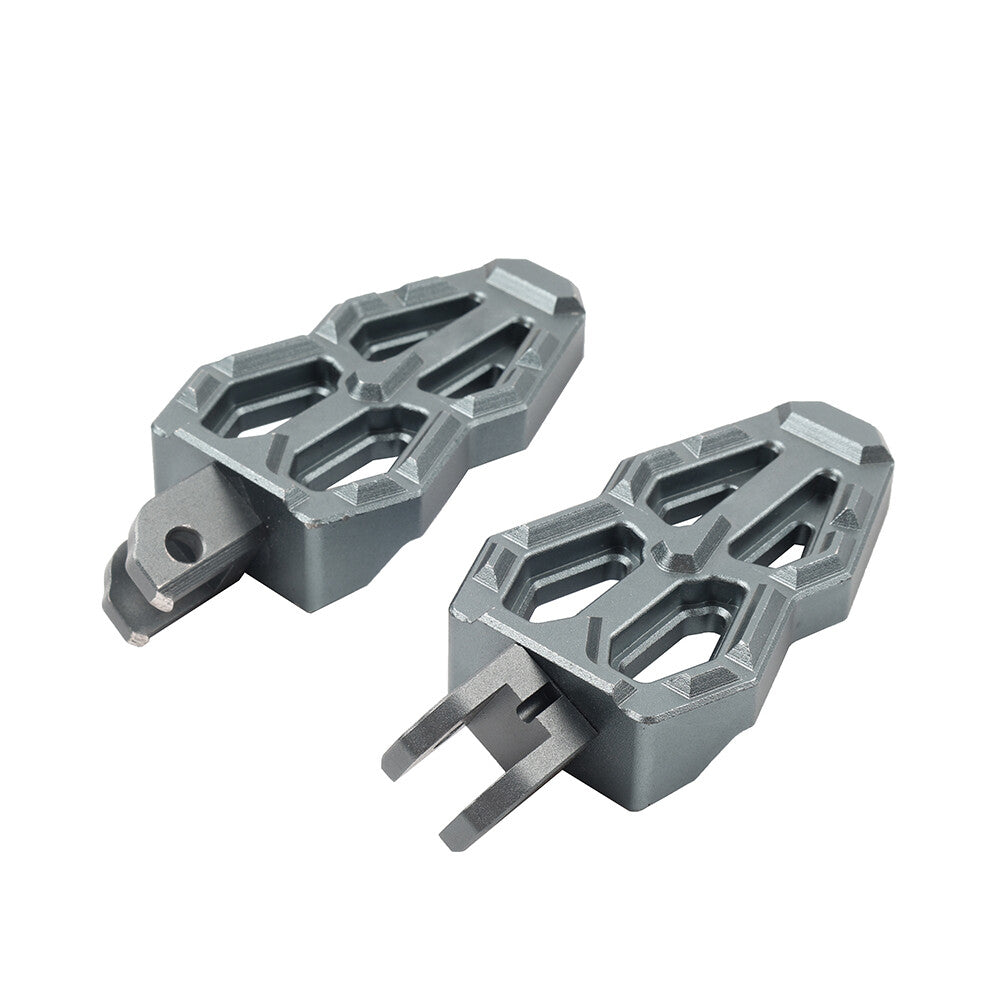 Front Foot Pedal Rests Footpegs Gray For Benelli TNT 600 300 302S QJMotor 350