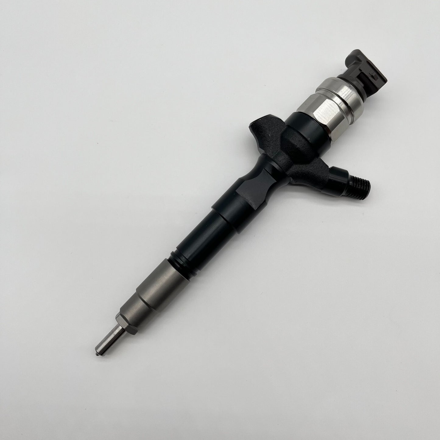 095000-7540 High Pressure Common Rail Injector 23670-30281 Nozzle 095000-7541