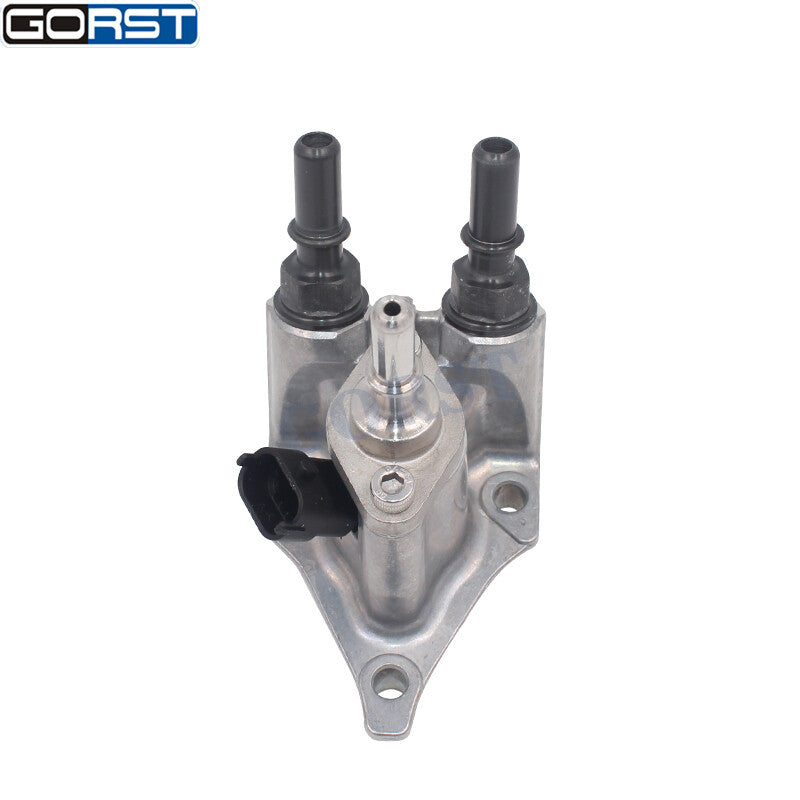 Diesel exhaust fluid (DEF) injectors are compatible with 2888173, 2888174, and 0444043007