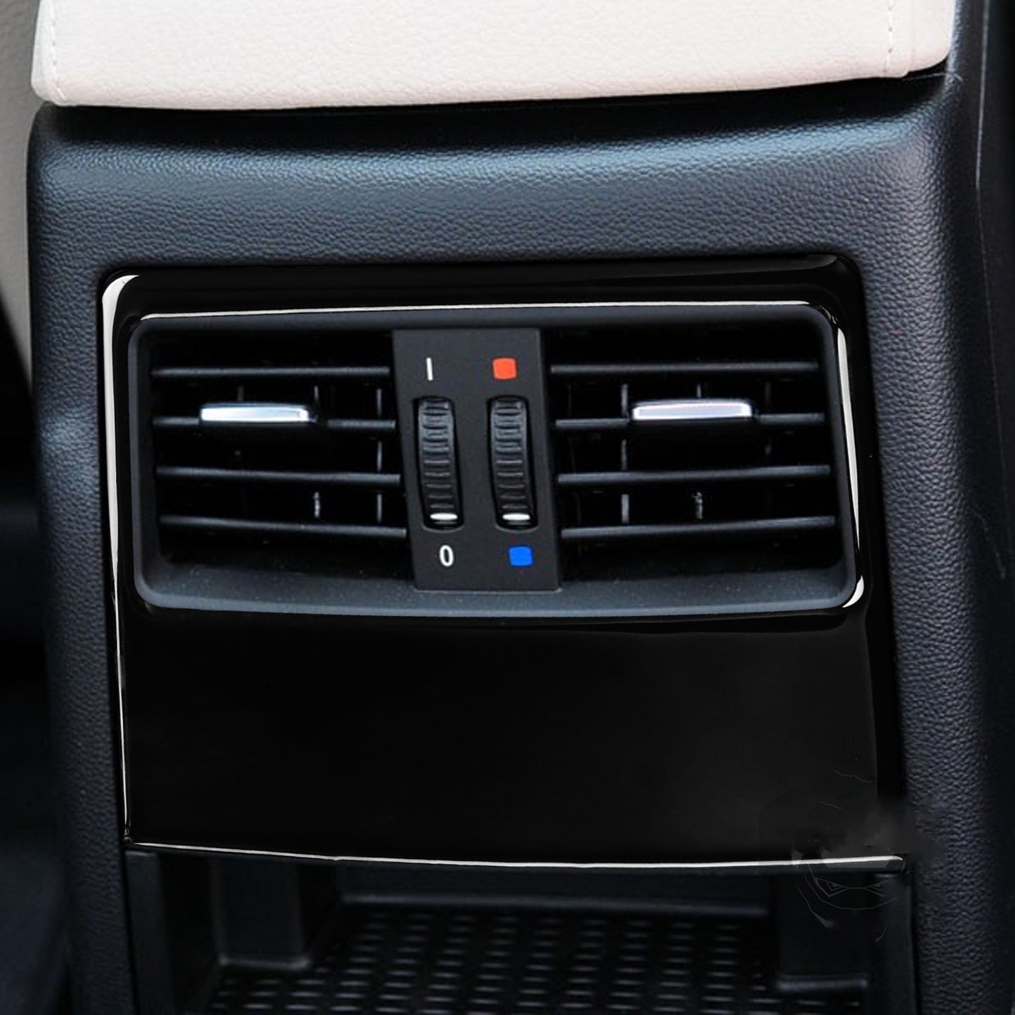 Carbon fiber rear vent cover trim for BMW 3 Series E90, E92, E93 (2005-2012)