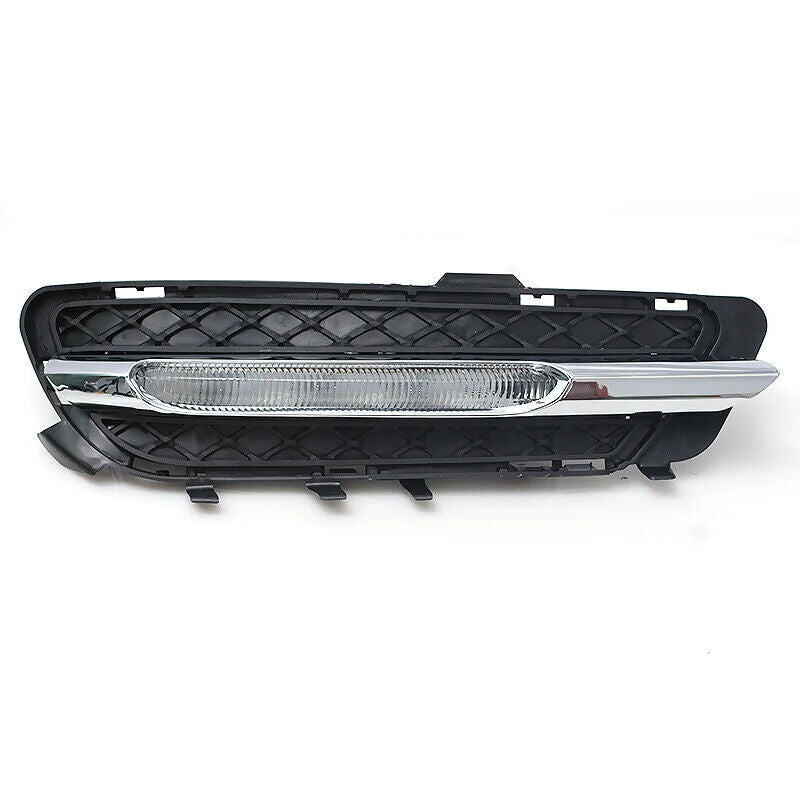 Left LED daytime running light and fog light applicable to for Mercedes-Benz W212 E250 2009-13