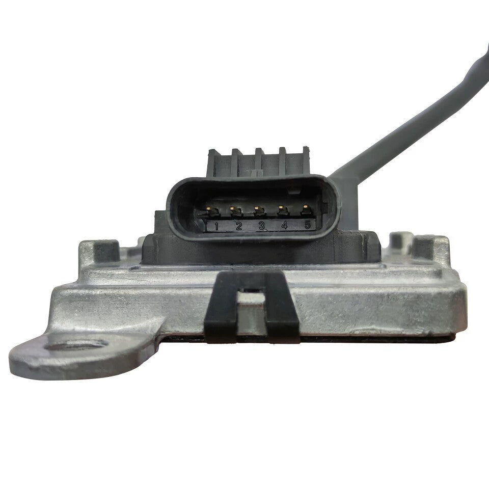 The 89463E0700 NOX sensor is suitable for Hino trucks. ( Equipment Manufacturer 89463-E0700-)